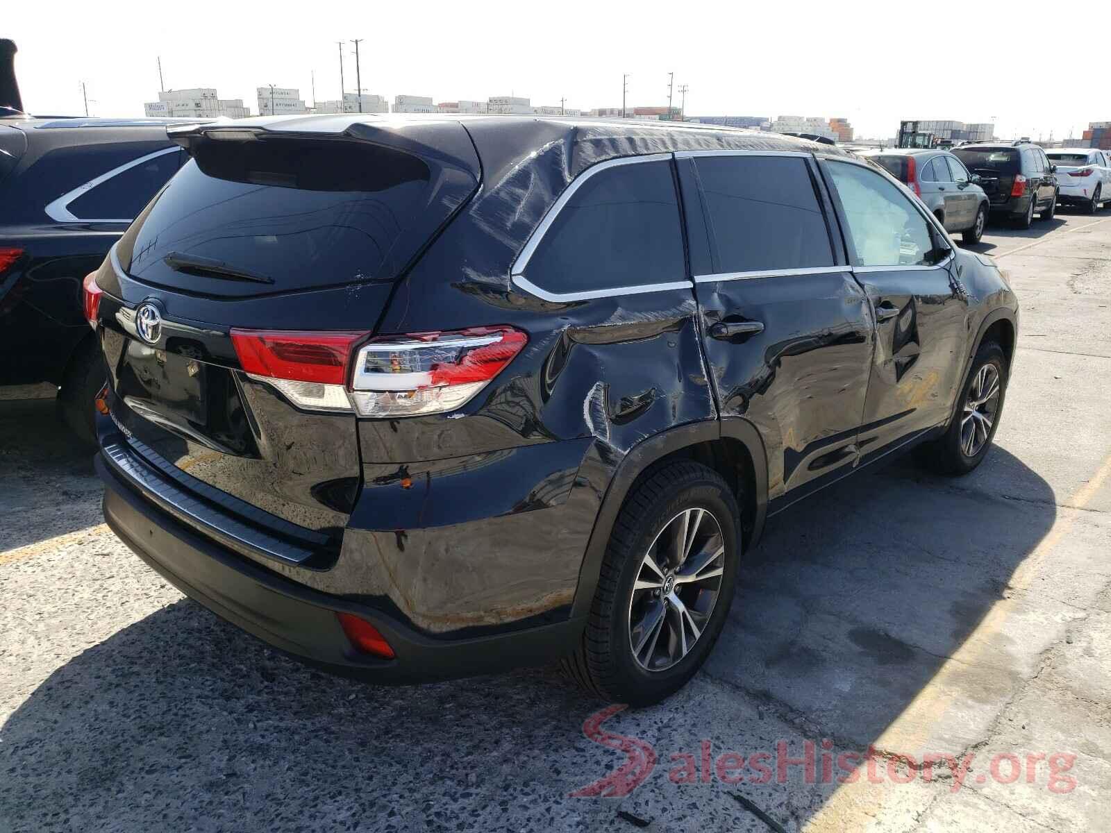 5TDZARFH7HS030272 2017 TOYOTA HIGHLANDER