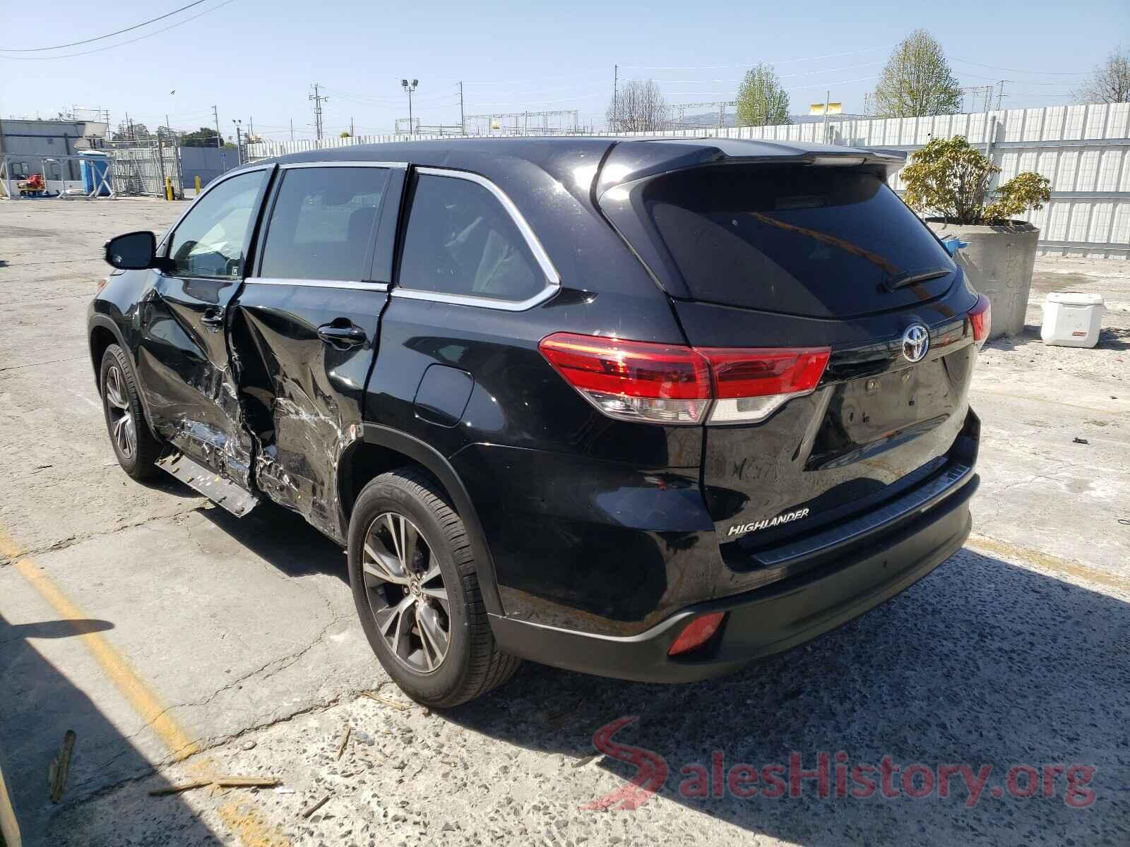 5TDZARFH7HS030272 2017 TOYOTA HIGHLANDER