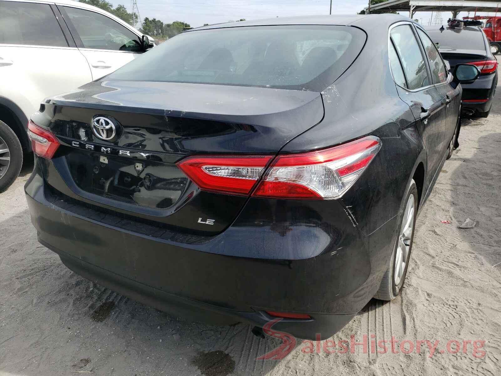 4T1B11HK5JU569482 2018 TOYOTA CAMRY