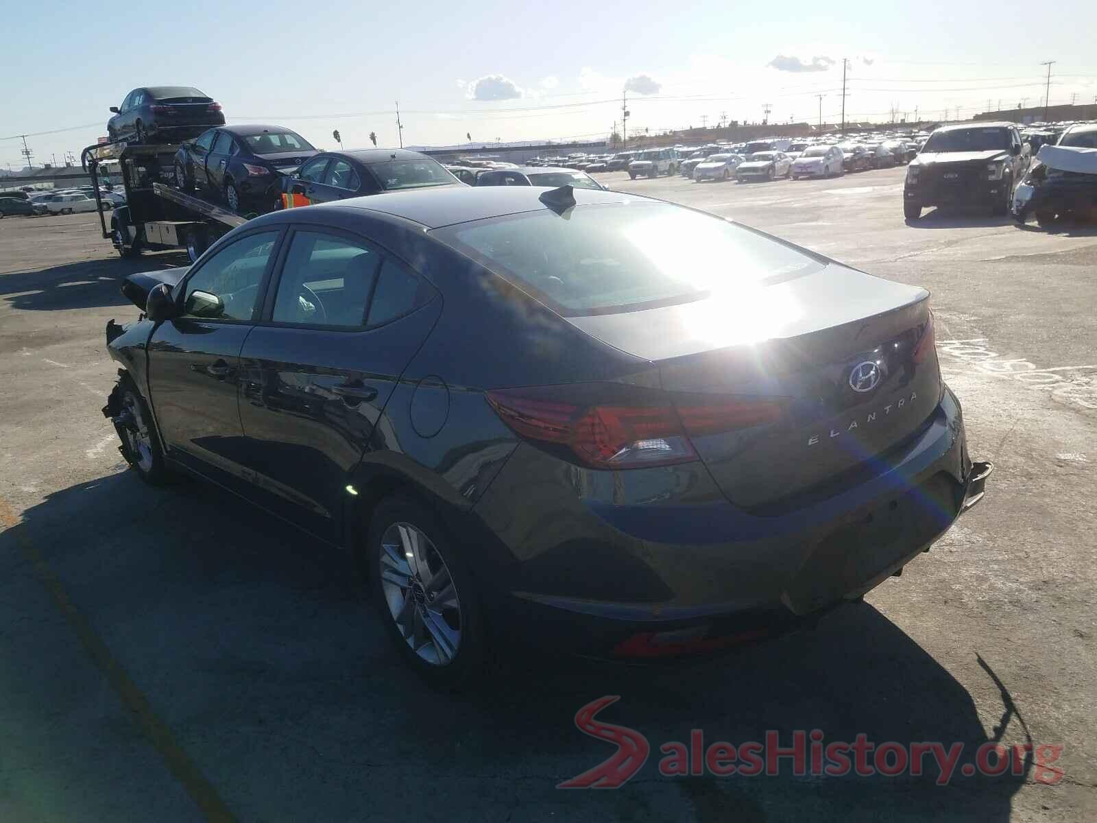 5NPD84LF2LH561115 2020 HYUNDAI ELANTRA