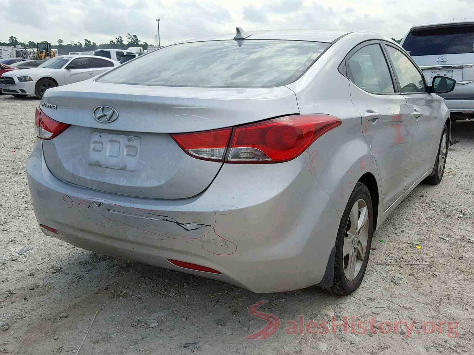 KMHDH4AE4DU606682 2013 HYUNDAI ELANTRA