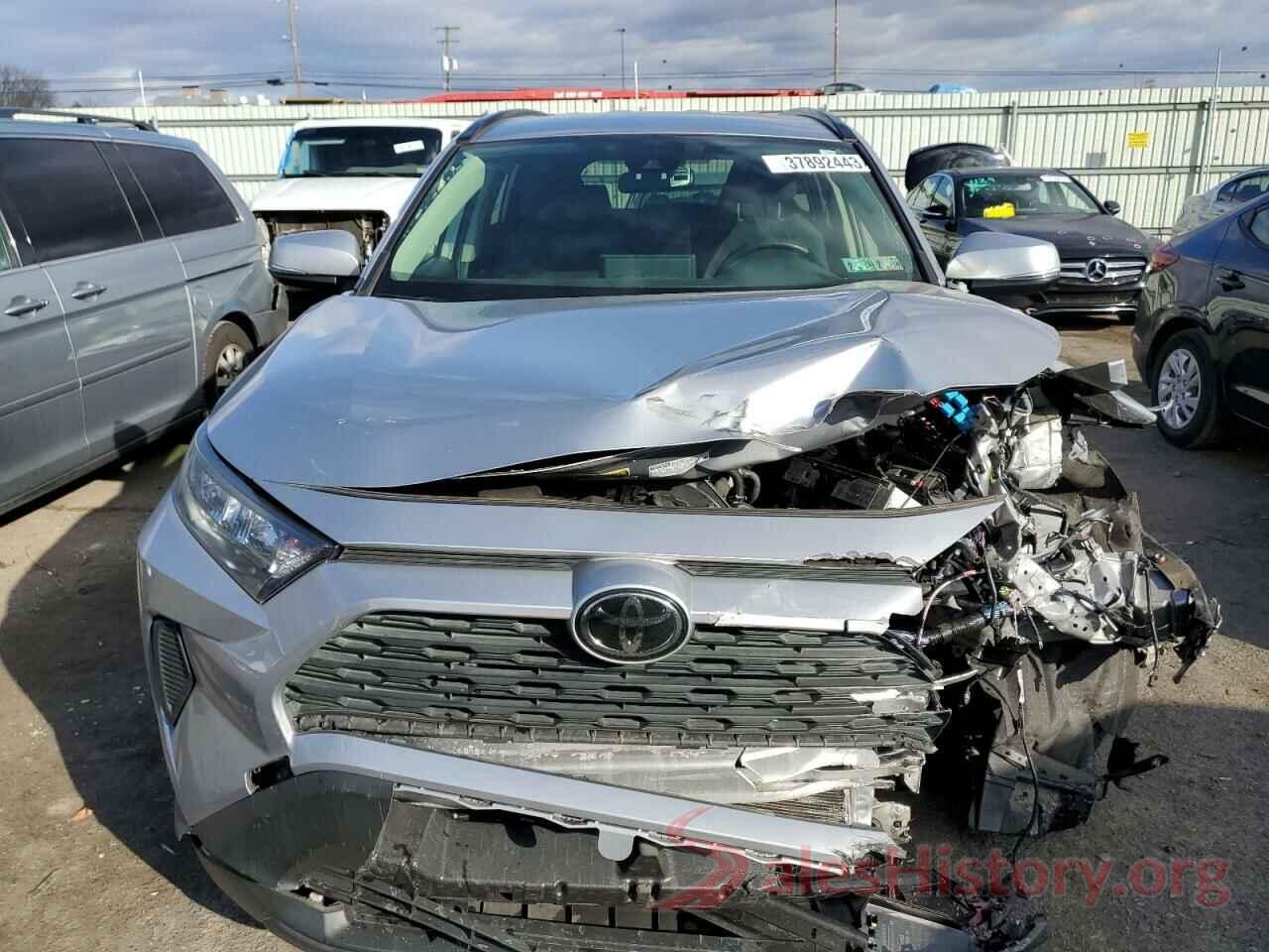 JTMG1RFV4KD012019 2019 TOYOTA RAV4