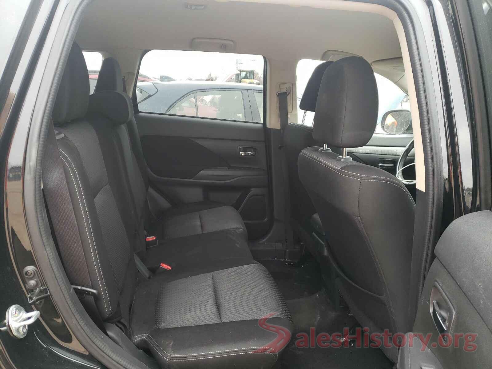 JA4AZ3A39JJ004364 2018 MITSUBISHI OUTLANDER