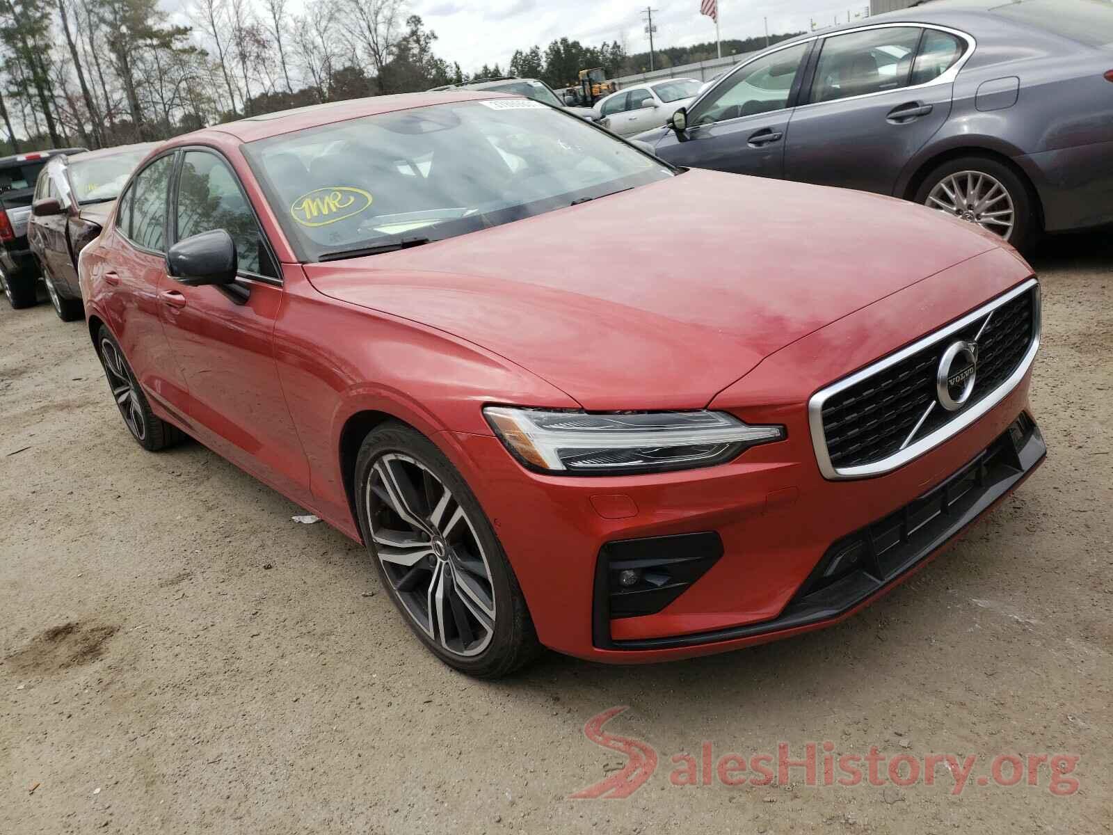 7JRA22TM5KG018465 2019 VOLVO S60