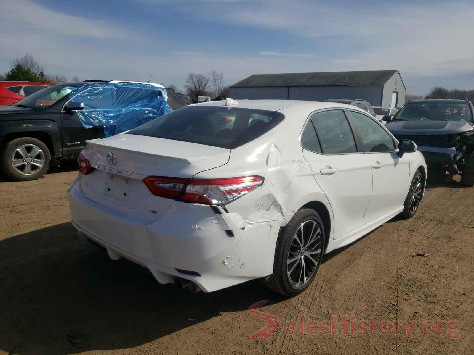 4T1G11AK9LU358711 2020 TOYOTA CAMRY