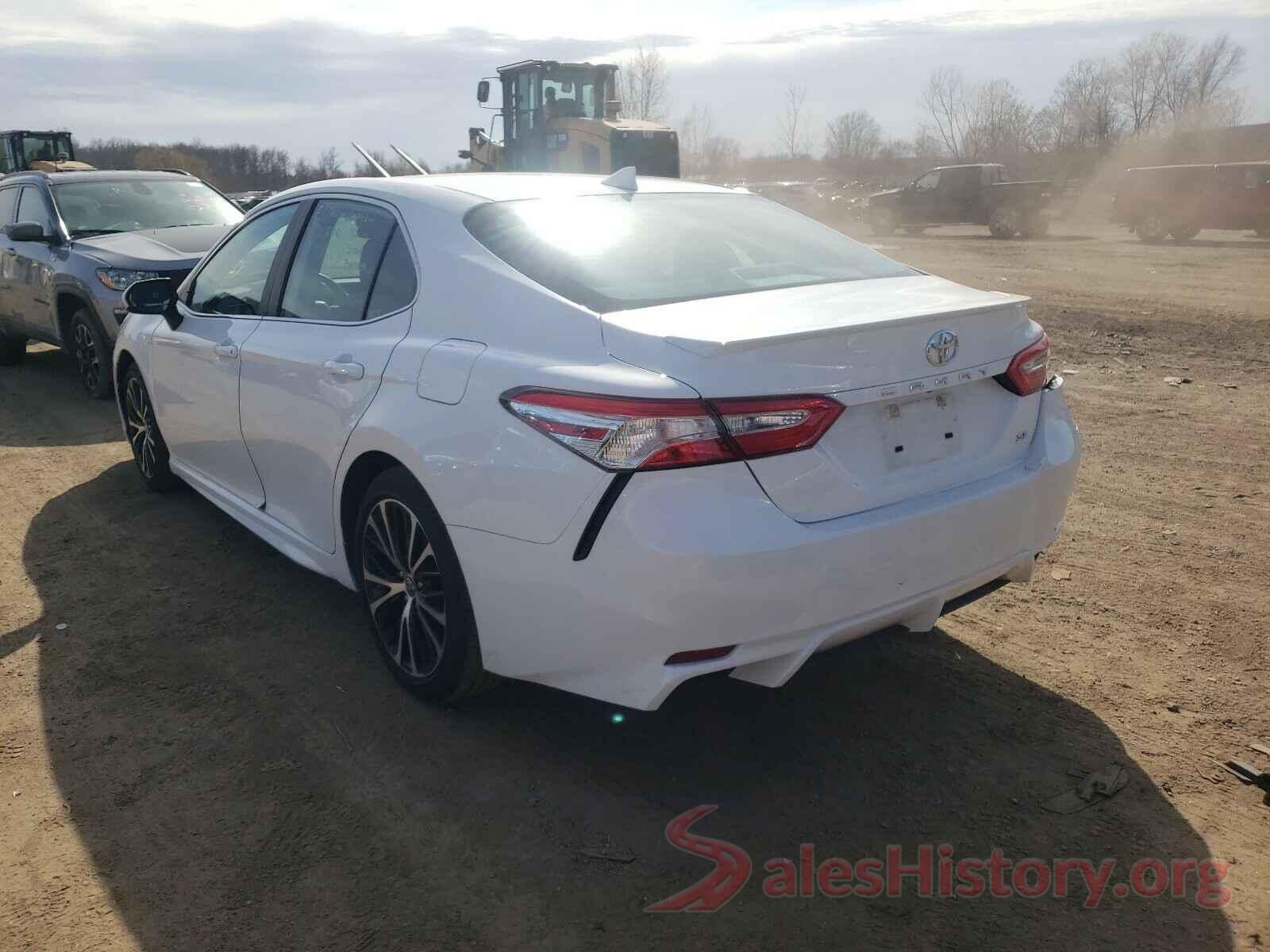 4T1G11AK9LU358711 2020 TOYOTA CAMRY