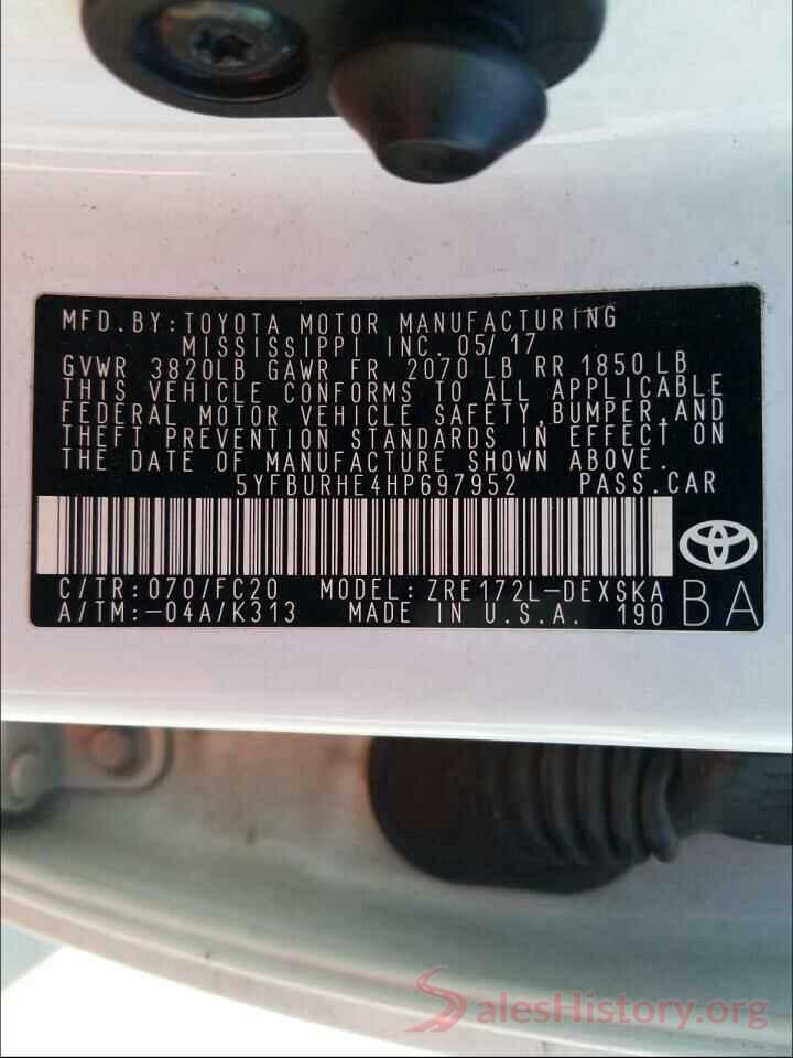 5YFBURHE4HP697952 2017 TOYOTA COROLLA