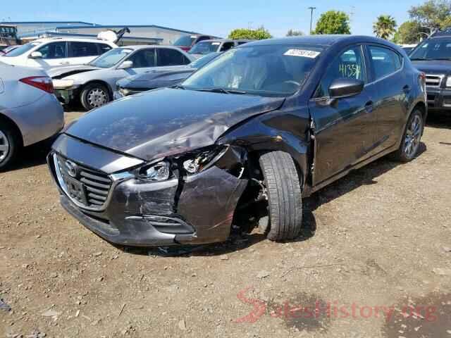 3MZBN1L33JM165865 2018 MAZDA 3