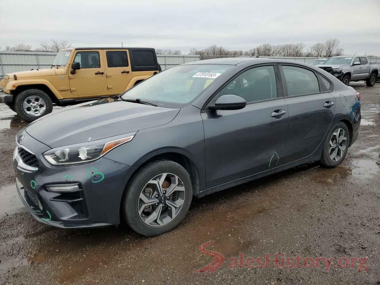 3KPF24AD3KE101556 2019 KIA FORTE