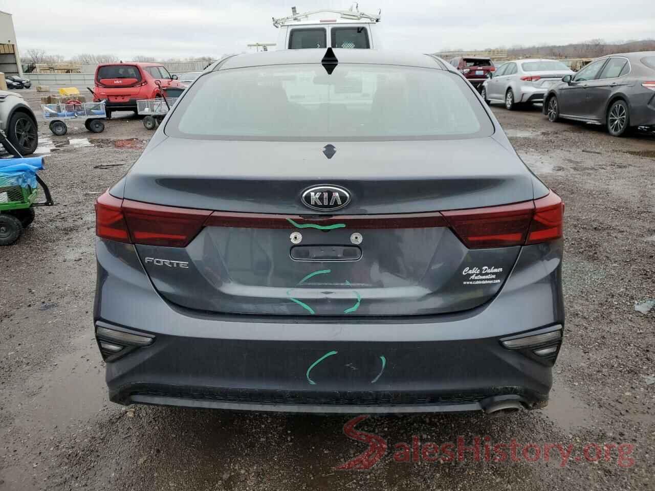 3KPF24AD3KE101556 2019 KIA FORTE