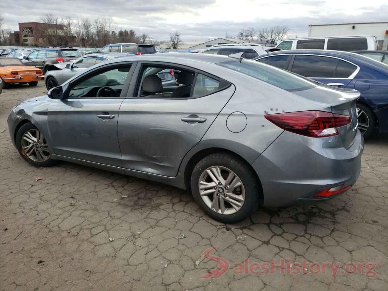 5NPD84LF5KH407111 2019 HYUNDAI ELANTRA