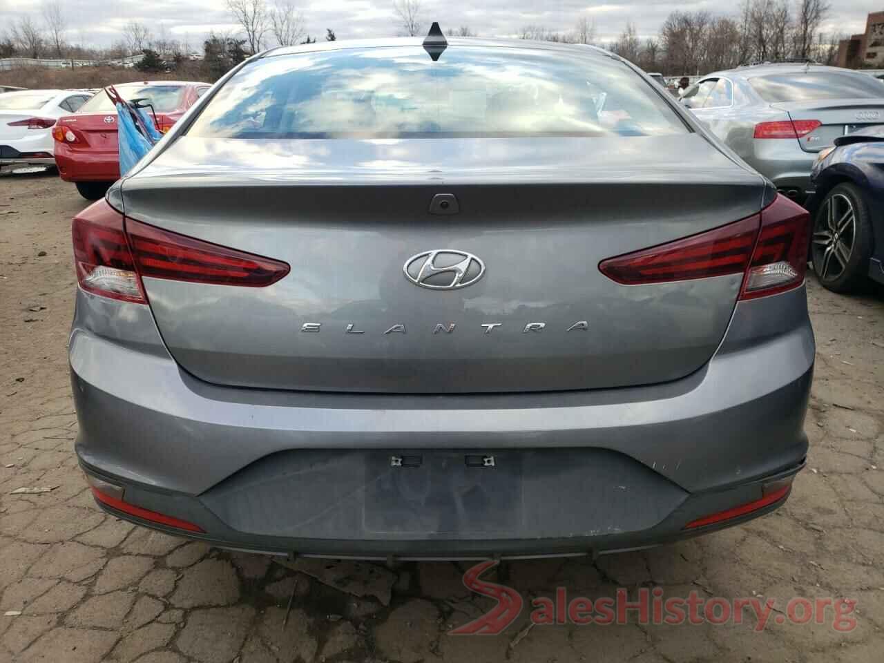 5NPD84LF5KH407111 2019 HYUNDAI ELANTRA