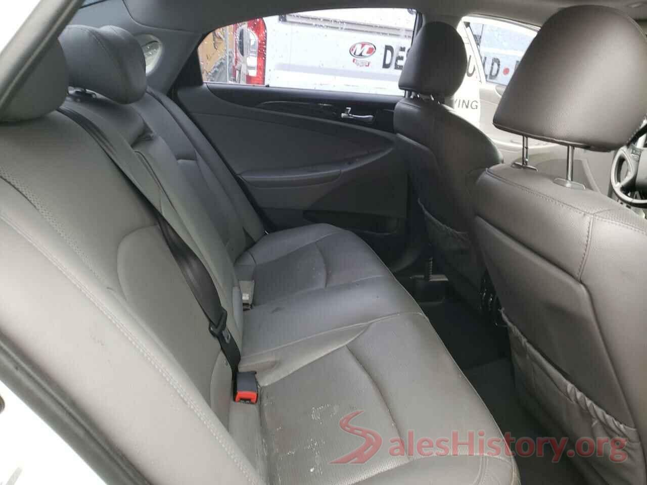 5NPEC4AB7EH889619 2014 HYUNDAI SONATA