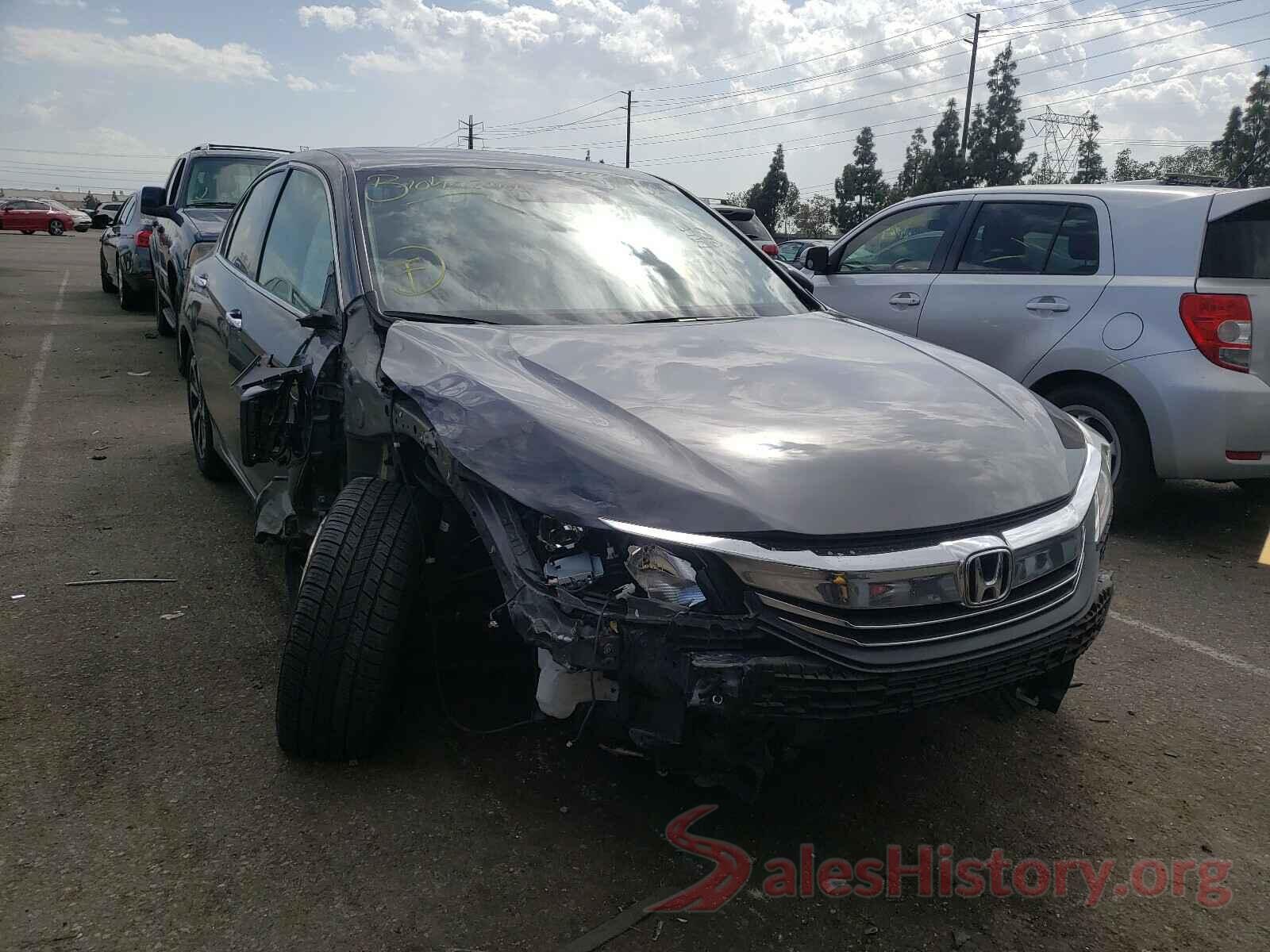 1HGCR2F90HA135426 2017 HONDA ACCORD