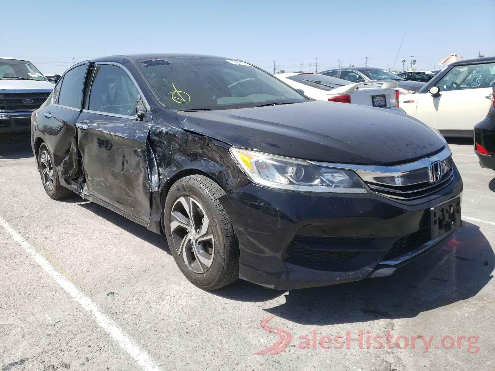 1HGCR2F32HA135827 2017 HONDA ACCORD