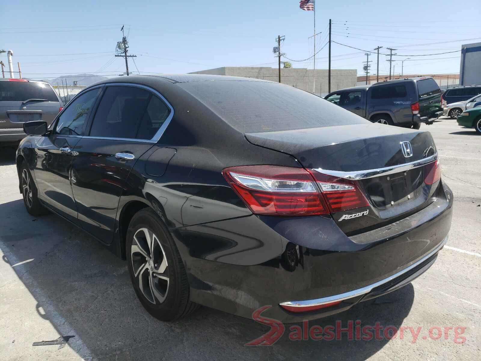 1HGCR2F32HA135827 2017 HONDA ACCORD