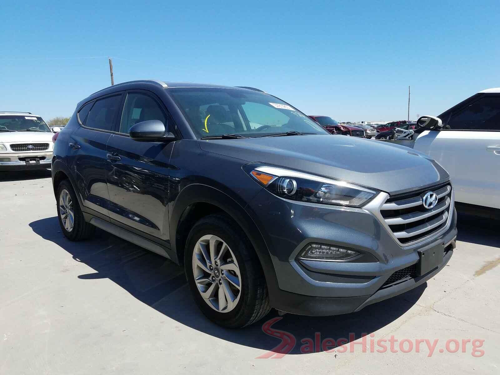 KM8J33A44JU672888 2018 HYUNDAI TUCSON