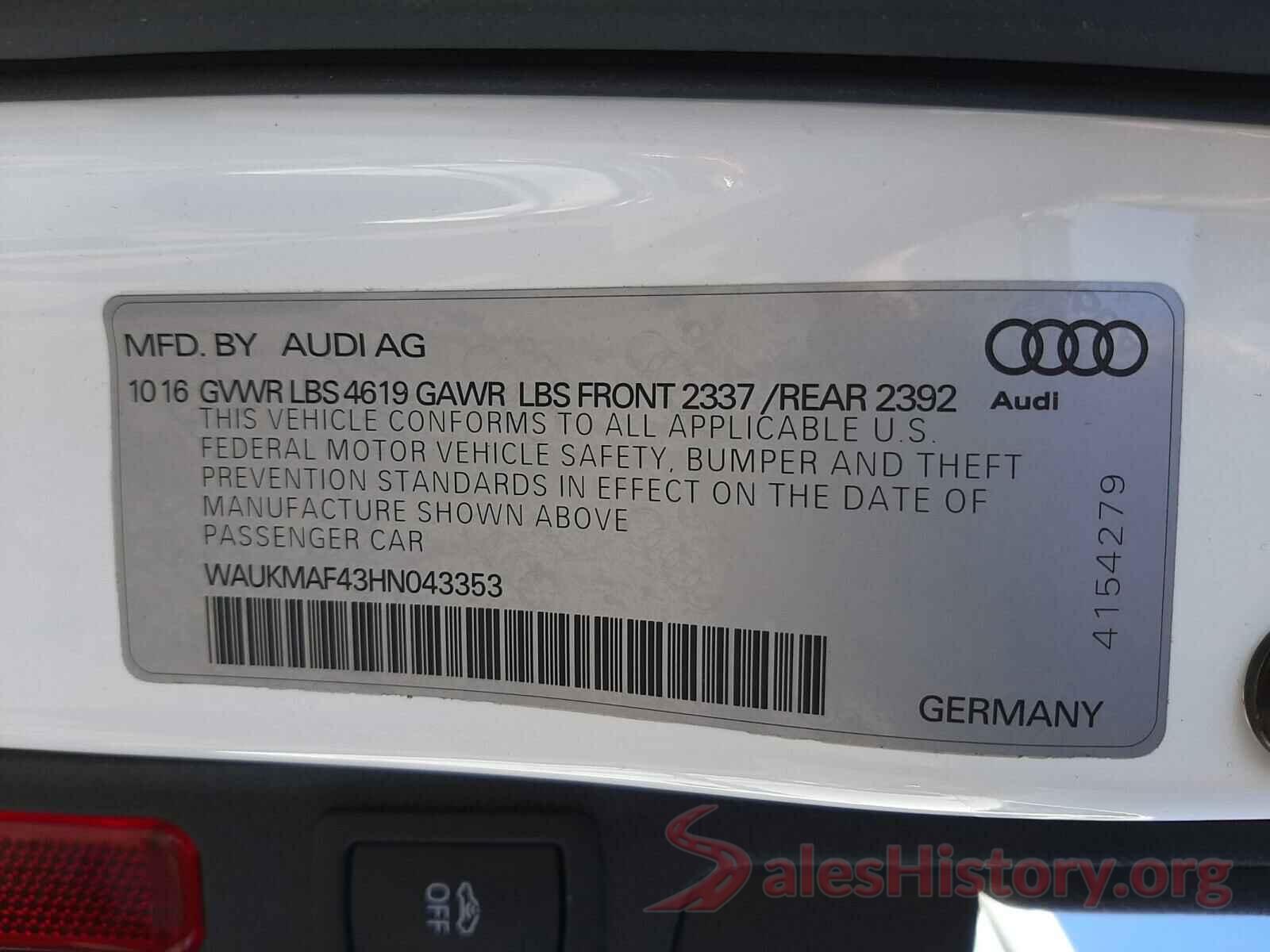 WAUKMAF43HN043353 2017 AUDI A4