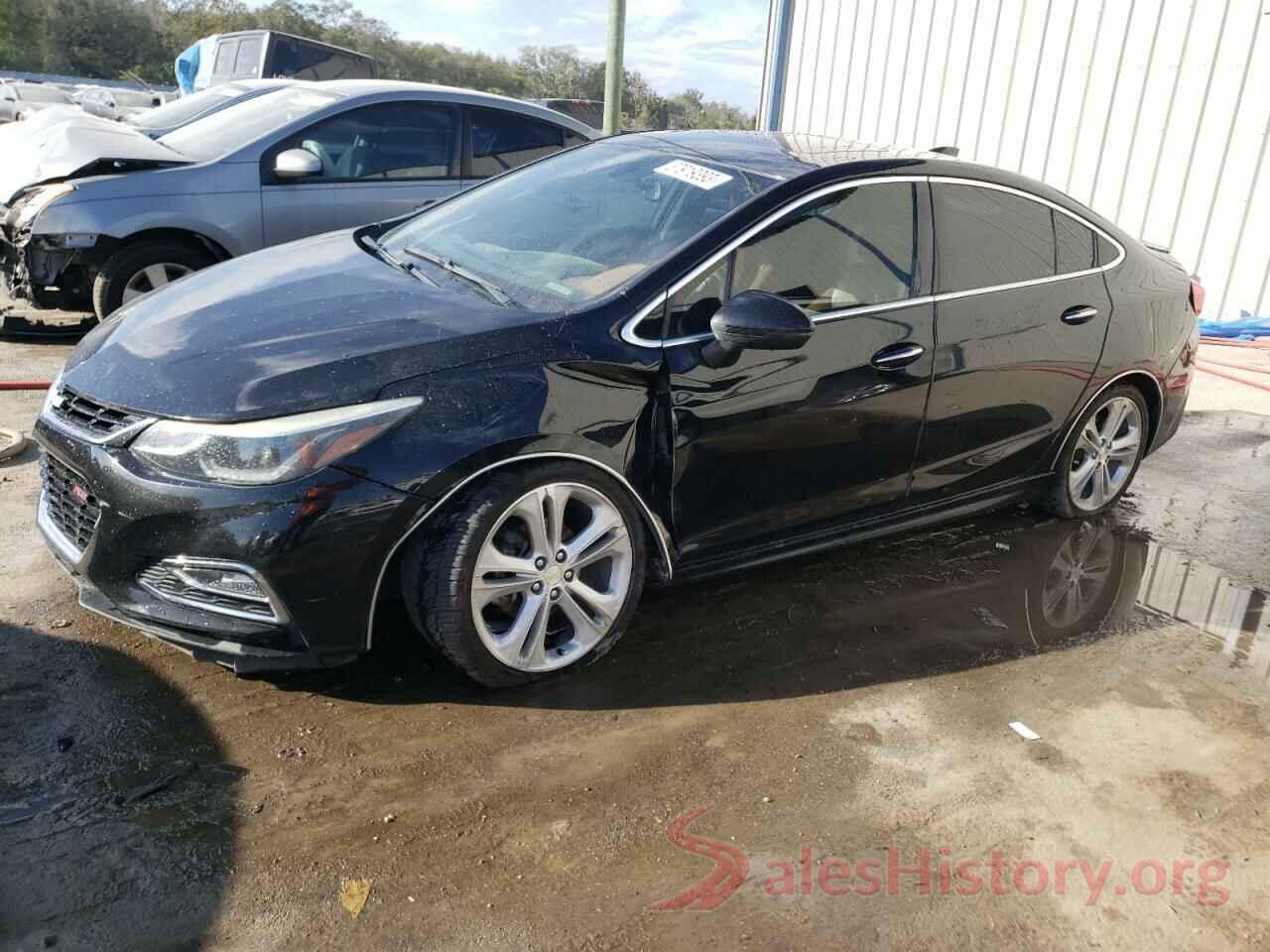 1G1BF5SM3J7151386 2018 CHEVROLET CRUZE