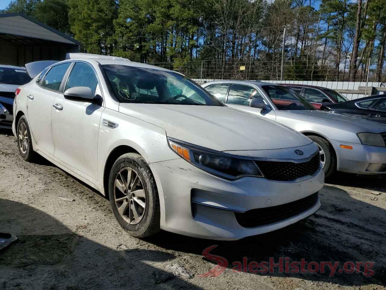 KNAGT4L34J5206085 2018 KIA OPTIMA