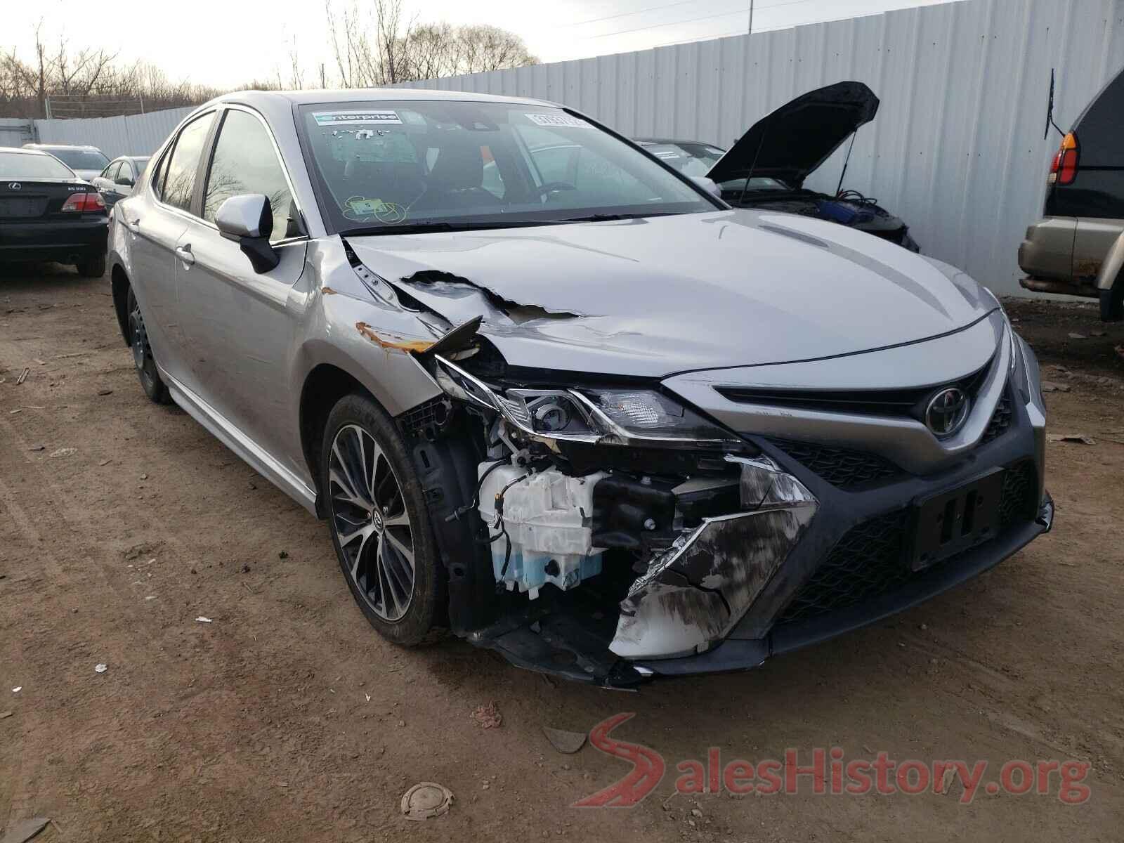 4T1B11HK5KU796401 2019 TOYOTA CAMRY