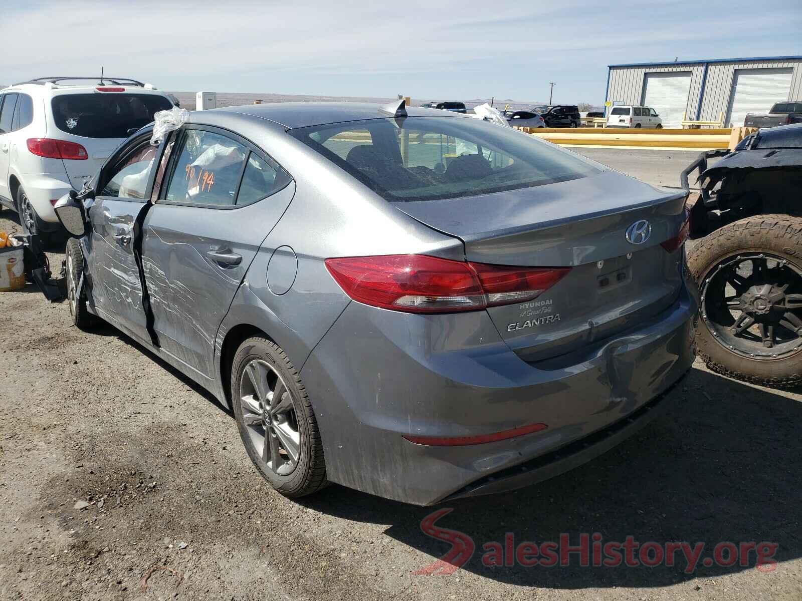 5NPD84LF2JH300502 2018 HYUNDAI ELANTRA