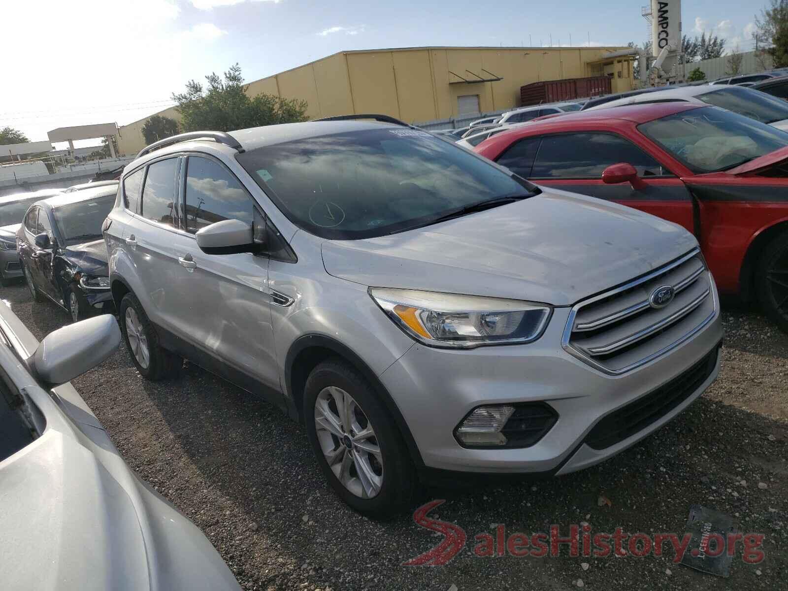 1FMCU0GD3JUA74318 2018 FORD ESCAPE