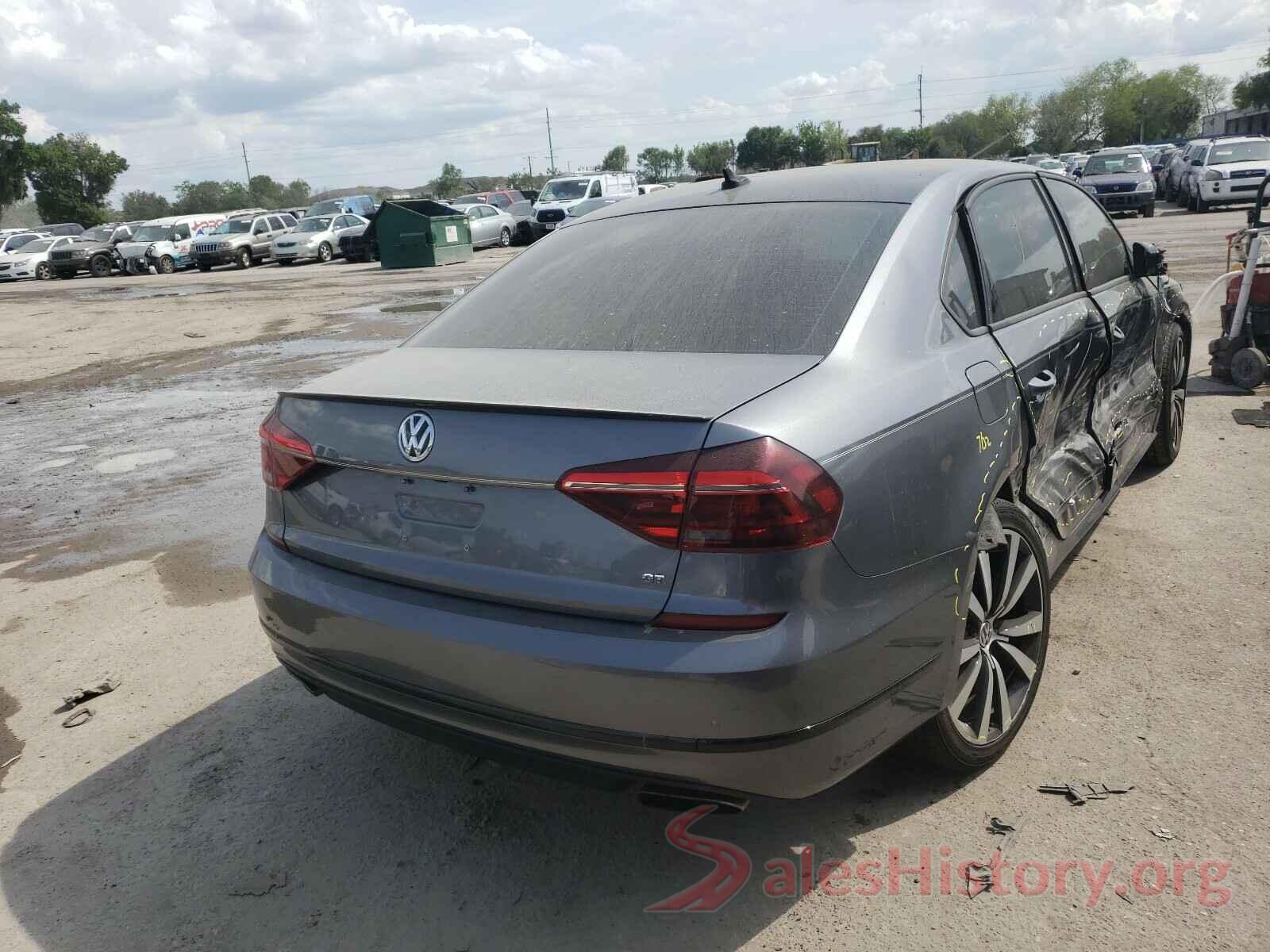 1VWJM7A33JC039754 2018 VOLKSWAGEN PASSAT