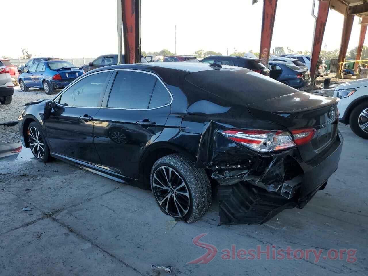 4T1G11AK7LU384045 2020 TOYOTA CAMRY