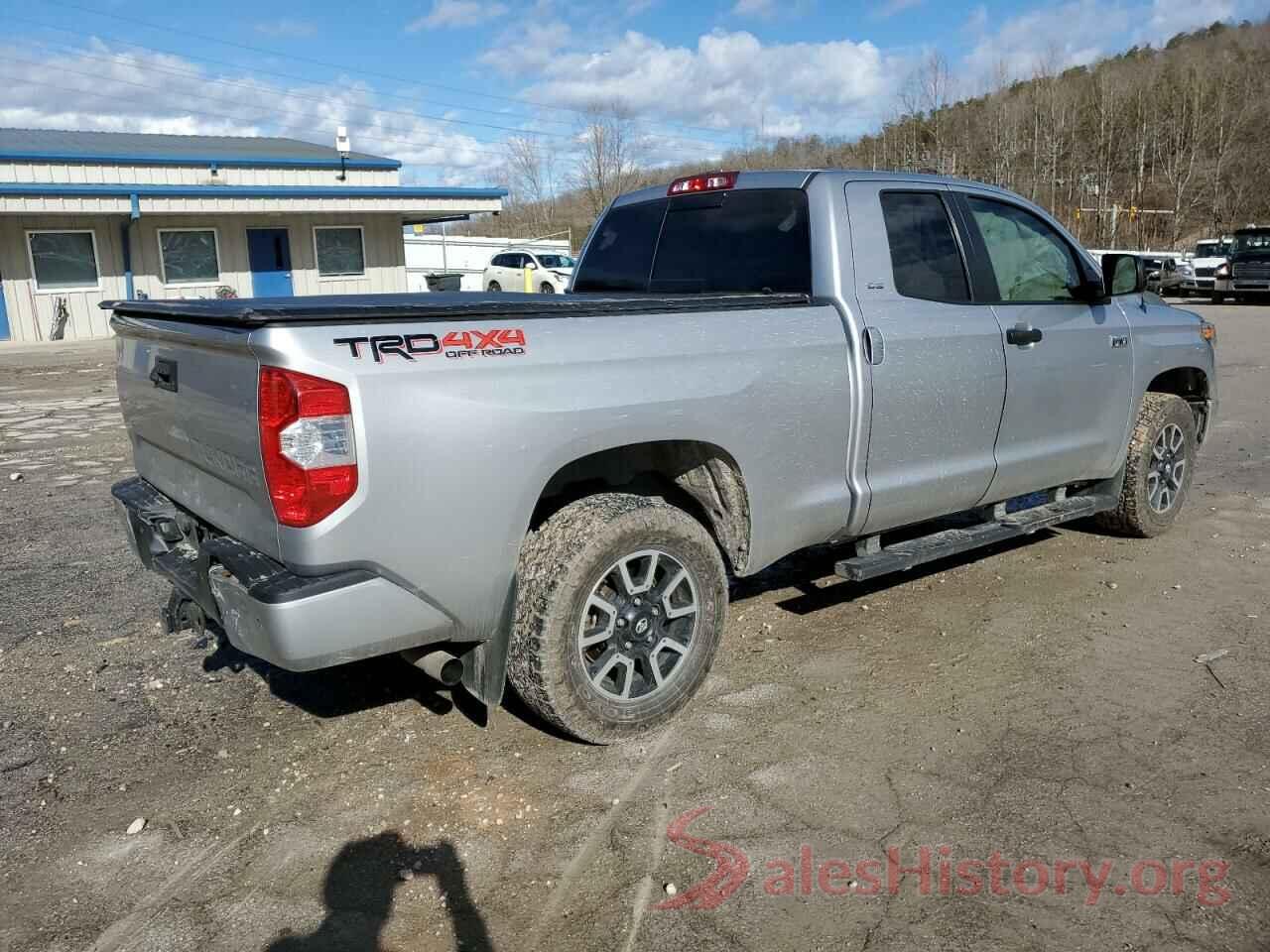 5TFUY5F19JX689181 2018 TOYOTA TUNDRA