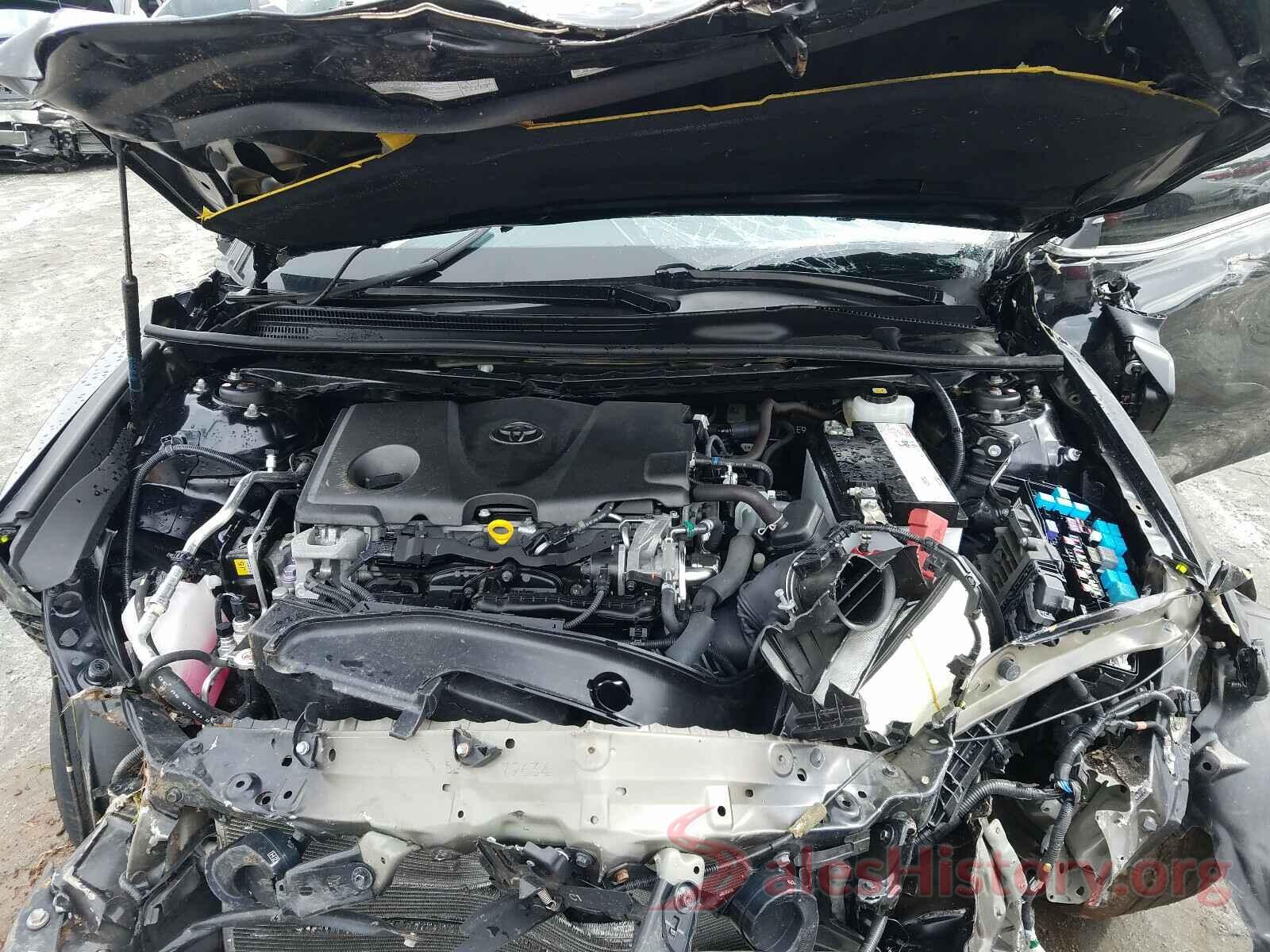 JTNB11HK5J3015901 2018 TOYOTA CAMRY