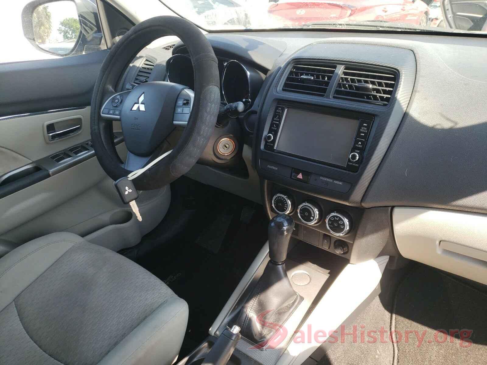 JA4AP3AU0JU024662 2018 MITSUBISHI OUTLANDER