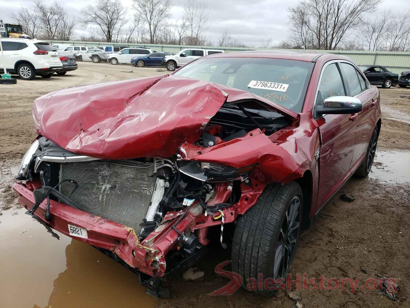 1FAHP2J82KG118940 2019 FORD TAURUS