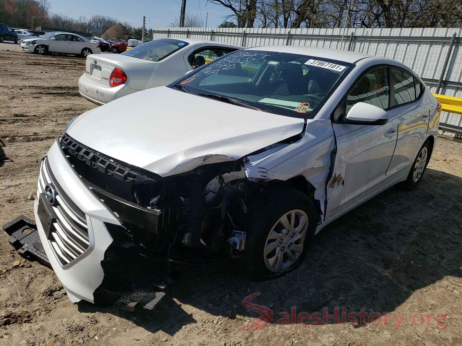 5NPD74LFXJH400673 2018 HYUNDAI ELANTRA