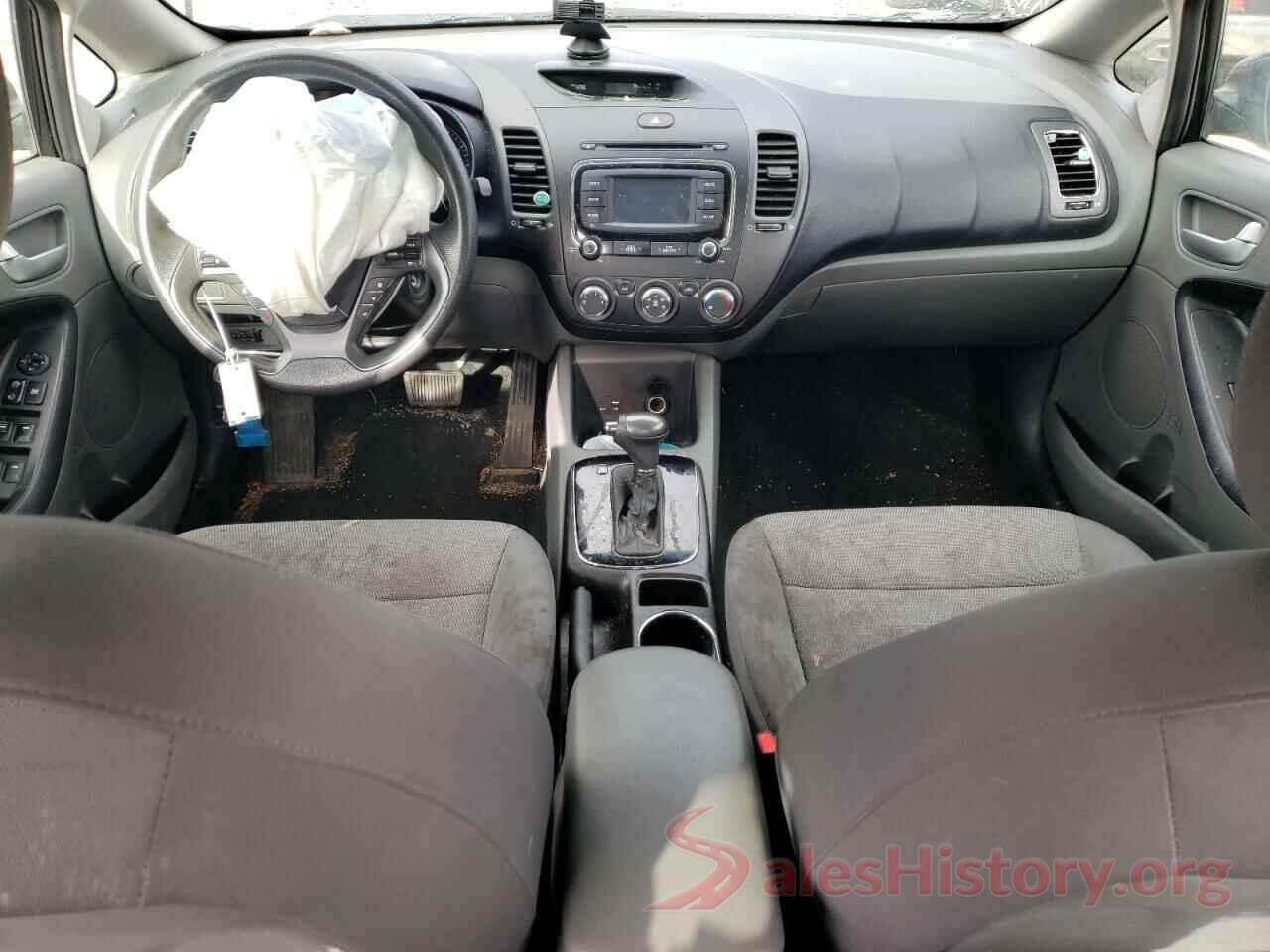 3KPFK4A71JE276882 2018 KIA FORTE