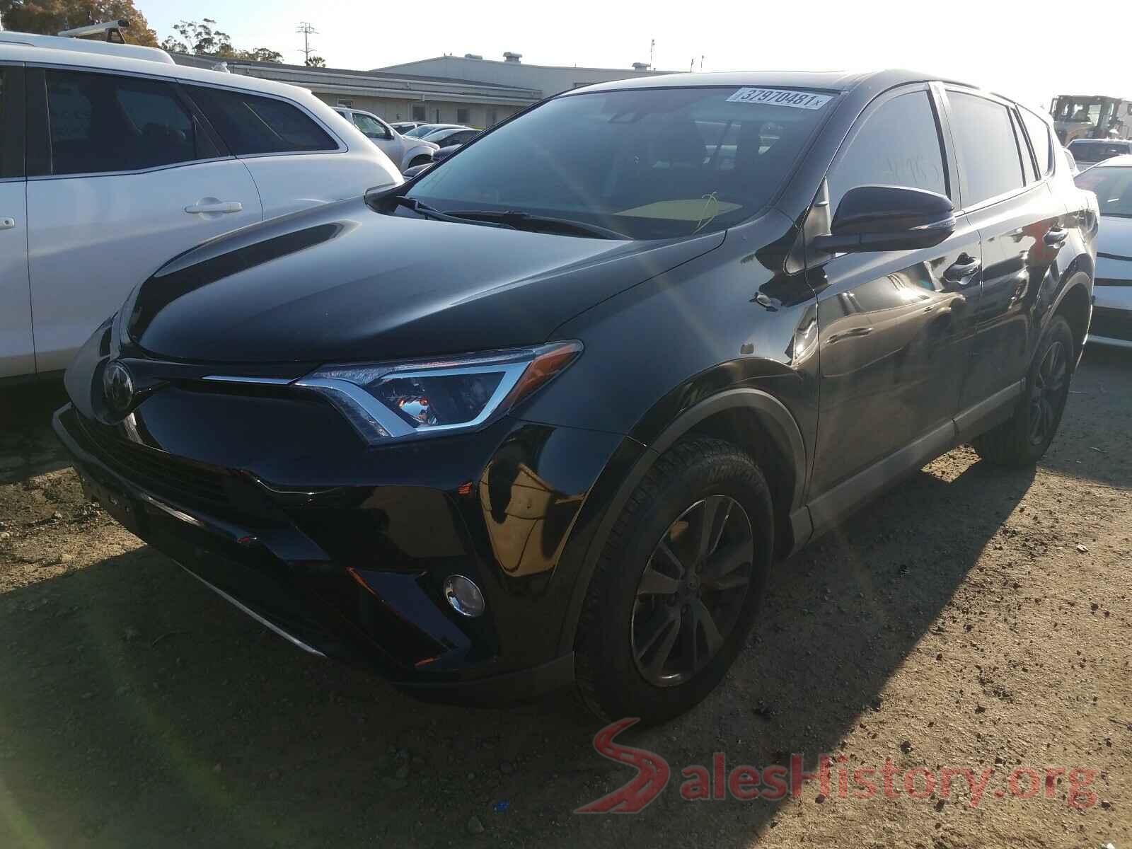 2T3WFREV4JW516201 2018 TOYOTA RAV4