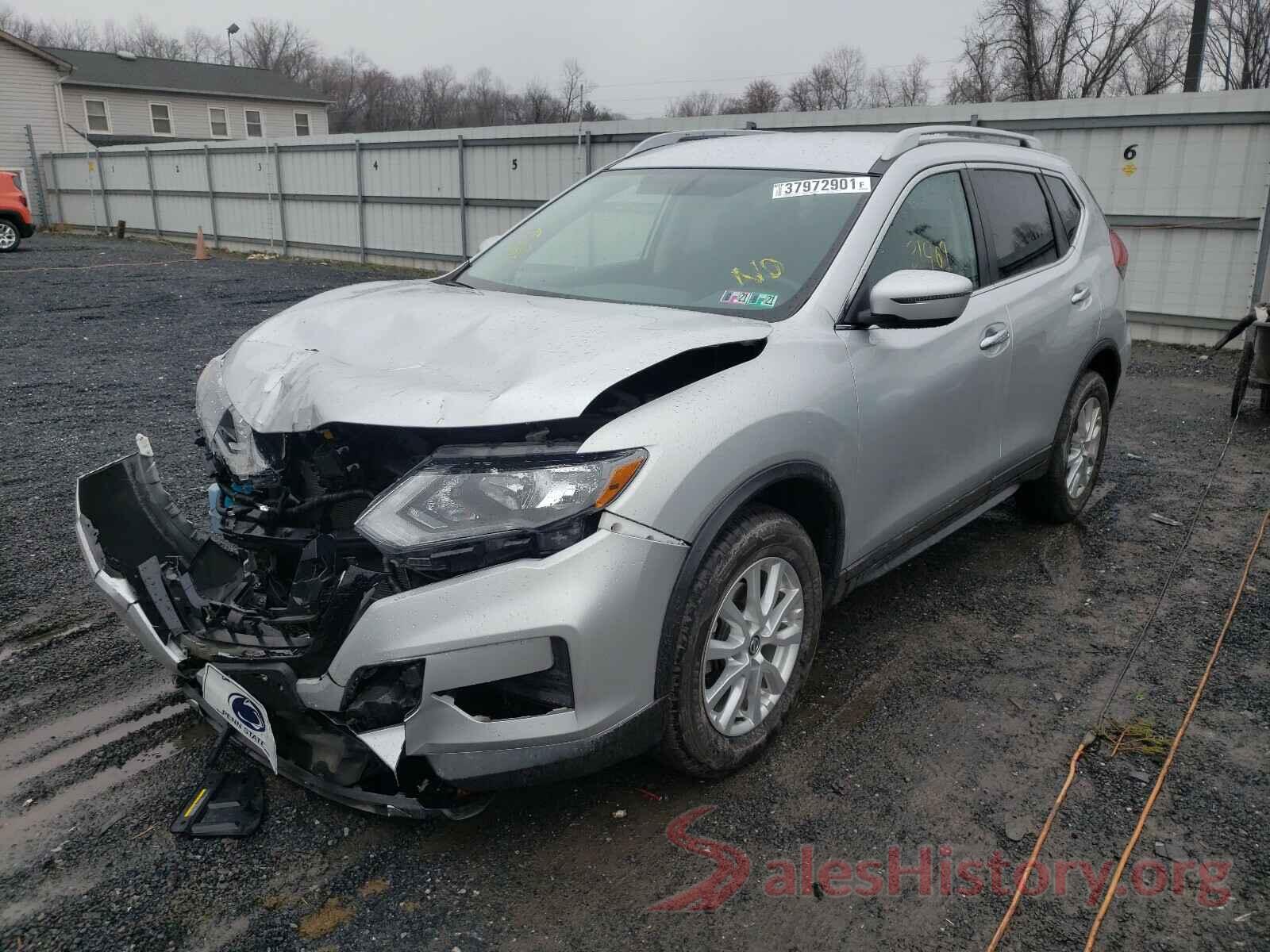 5N1AT2MV3JC817956 2018 NISSAN ROGUE