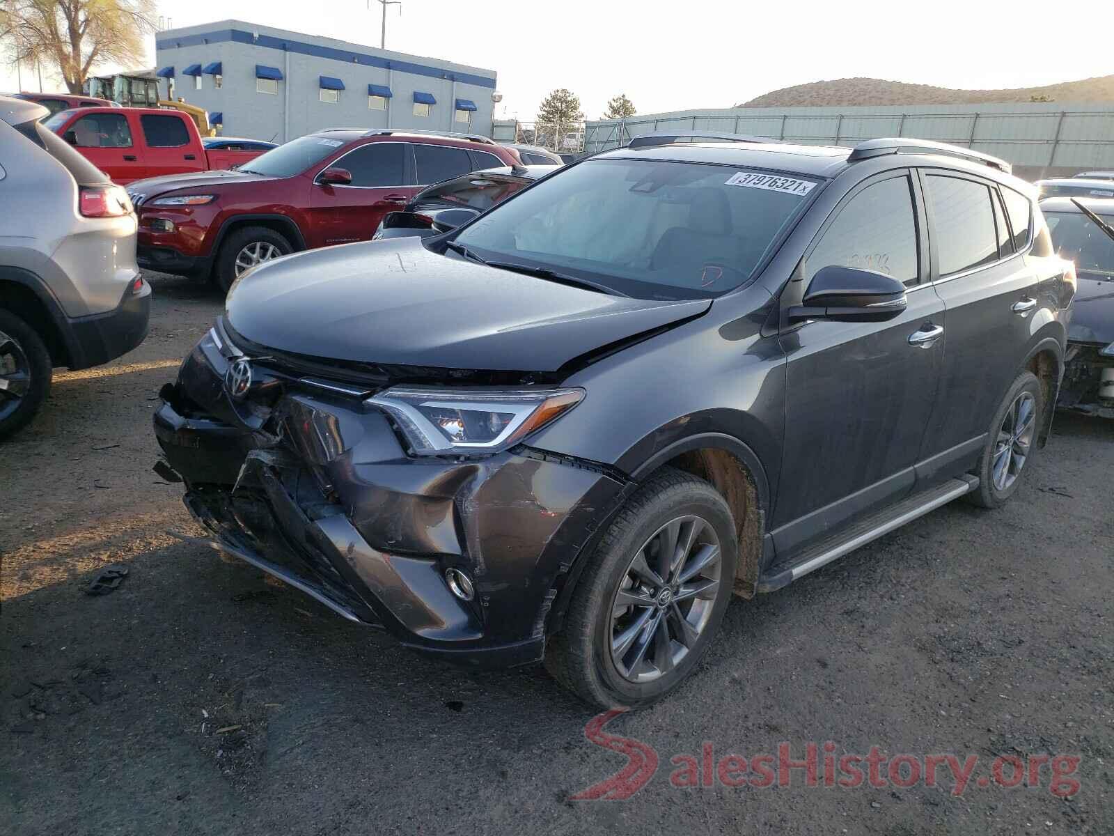 JTMDFREV0JJ728163 2018 TOYOTA RAV4