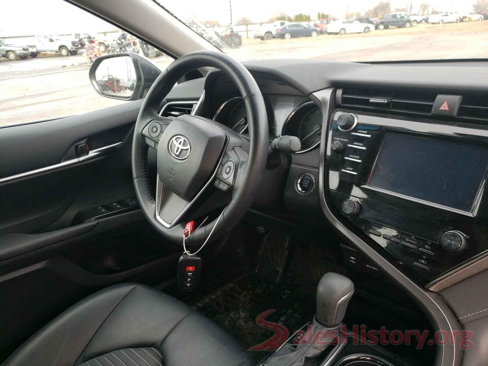 4T1B11HK2KU716214 2019 TOYOTA CAMRY