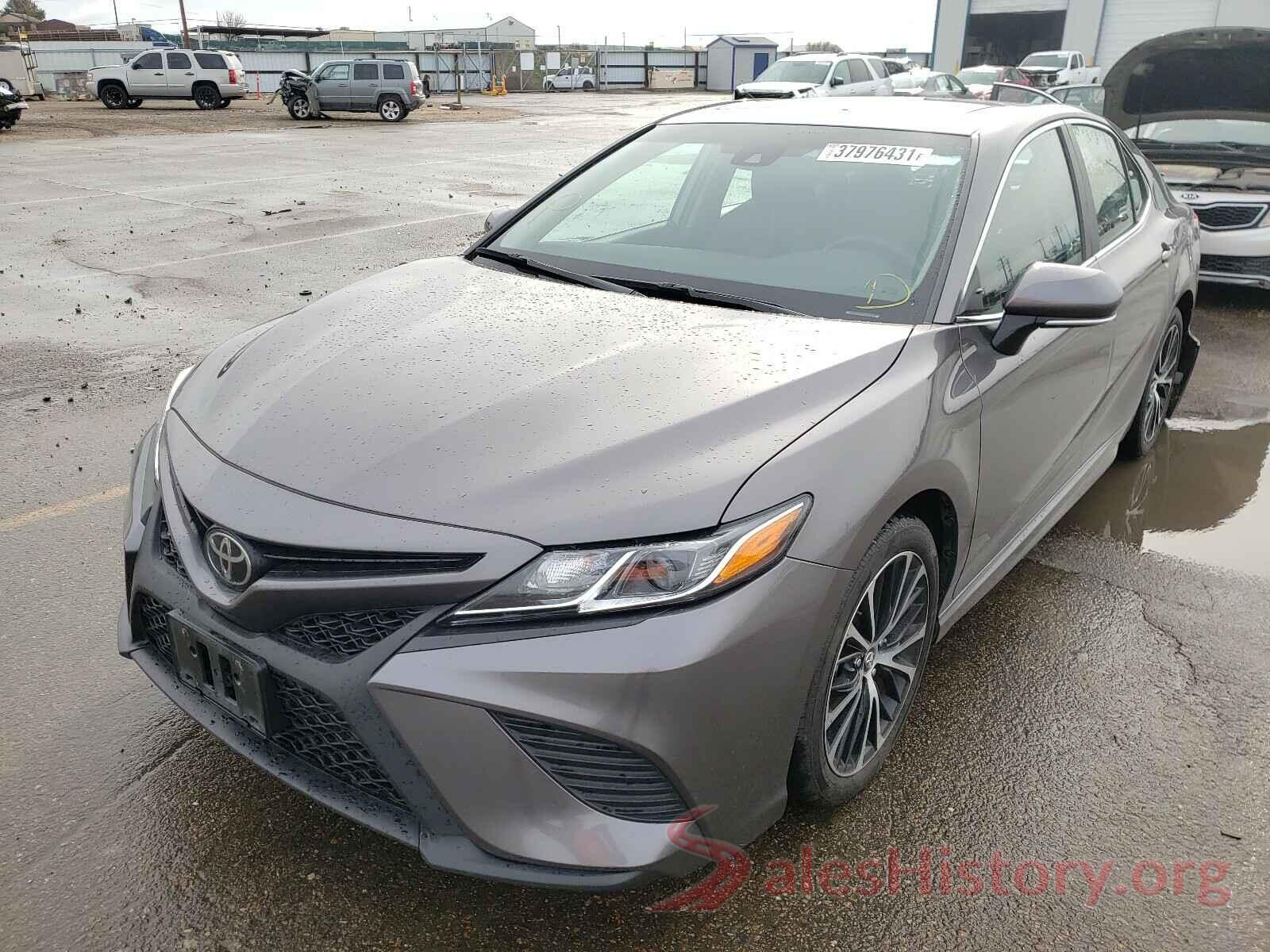 4T1B11HK2KU716214 2019 TOYOTA CAMRY