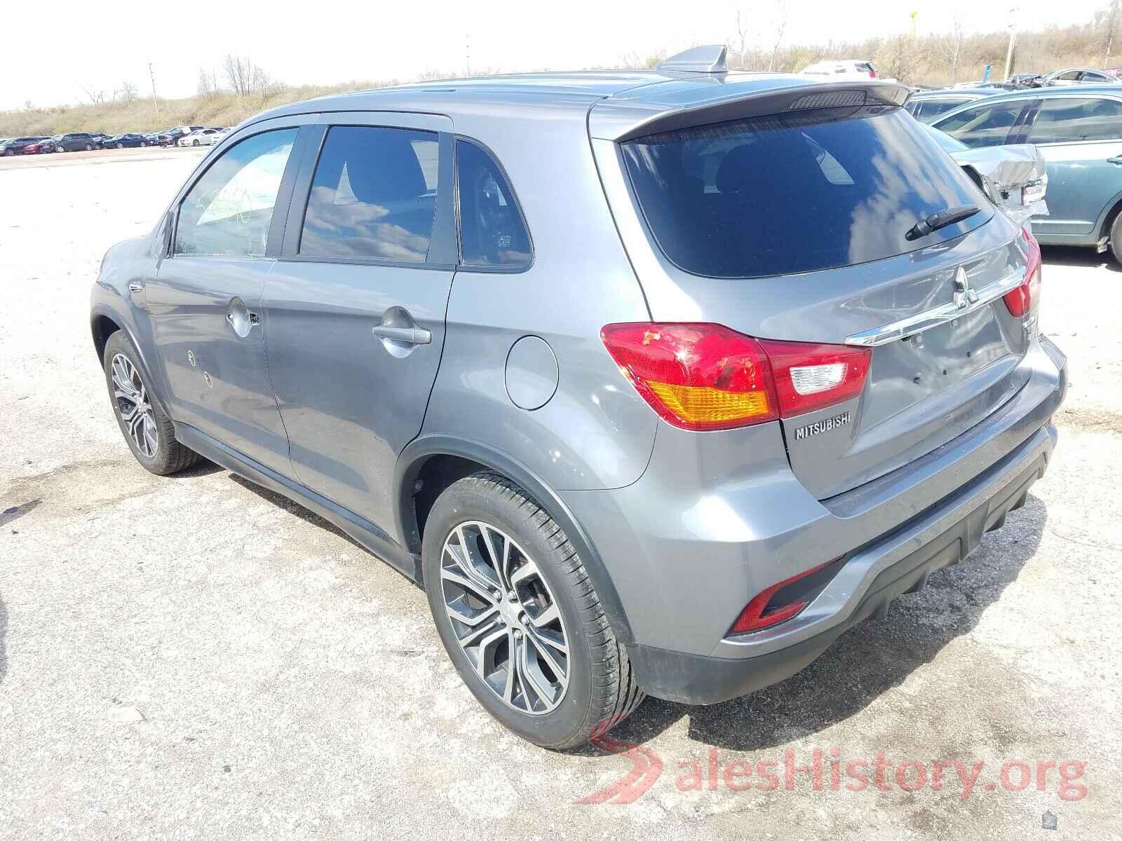 JA4AP3AW4JU002861 2018 MITSUBISHI OUTLANDER