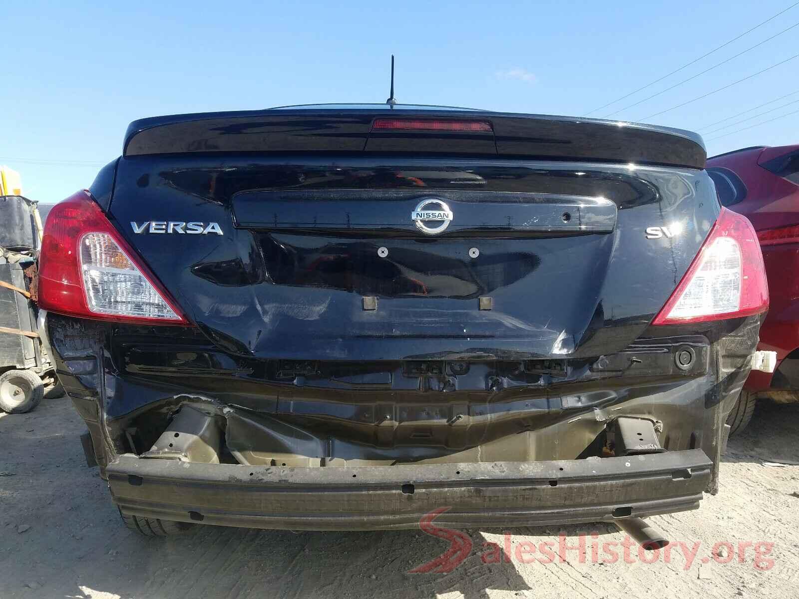 3N1CN7AP4JL873891 2018 NISSAN VERSA