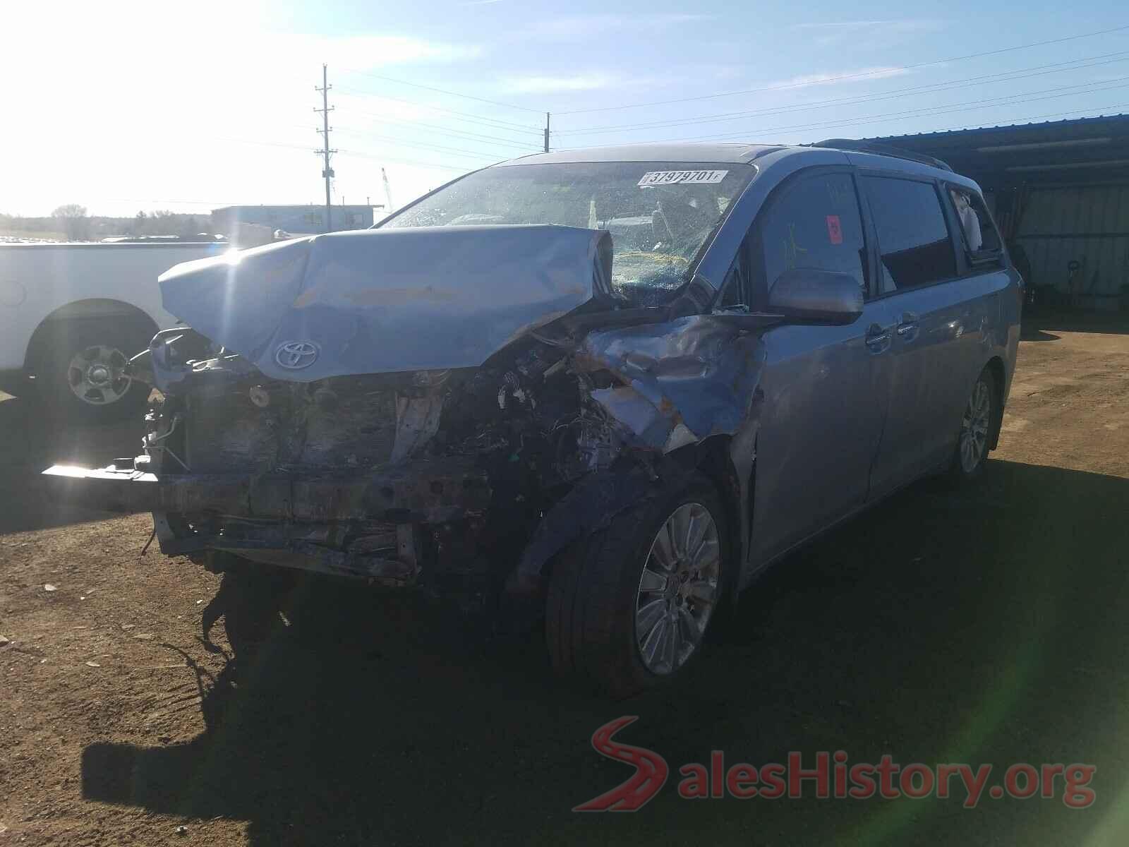 5TDDK3DCXGS130120 2016 TOYOTA SIENNA