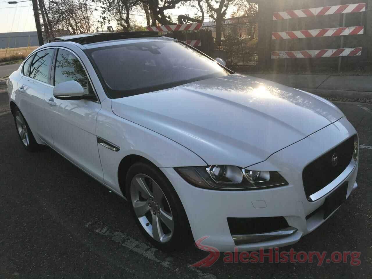 SAJBR4FX4JCY69521 2018 JAGUAR XF