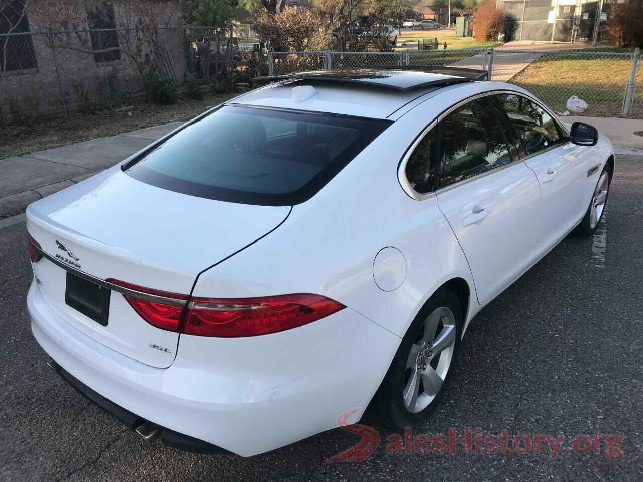 SAJBR4FX4JCY69521 2018 JAGUAR XF