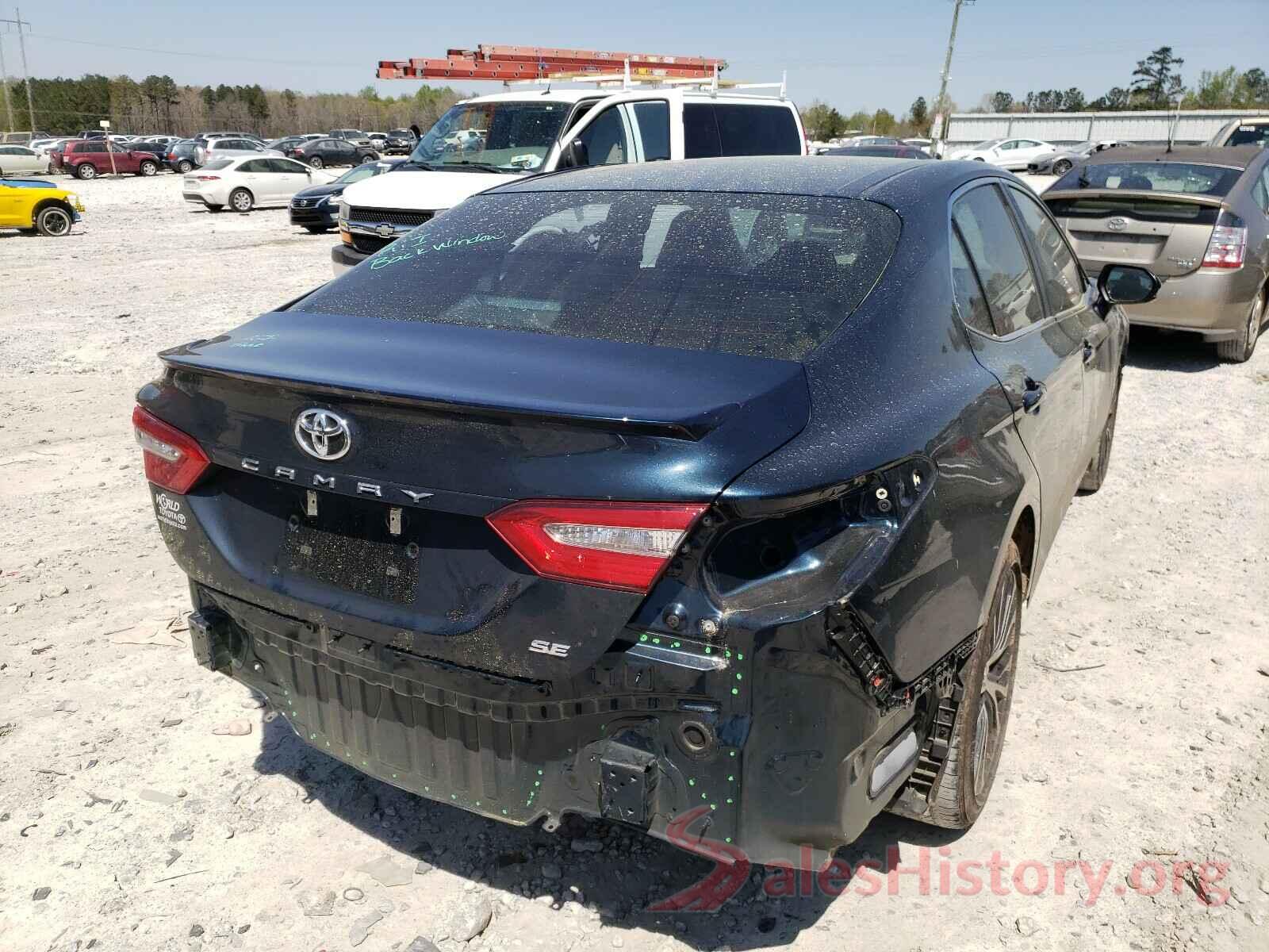 4T1B11HK0JU548734 2018 TOYOTA CAMRY