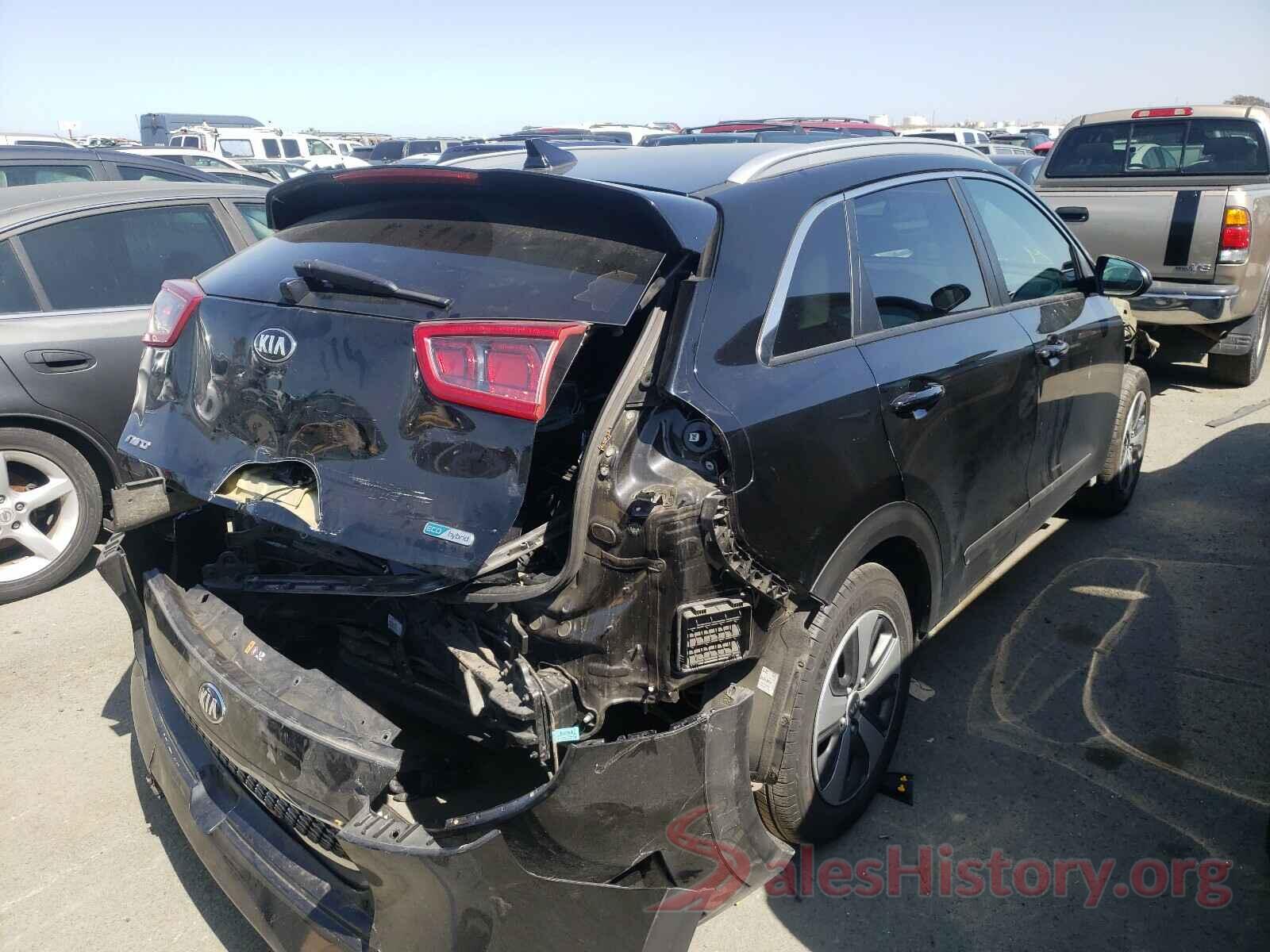 KNDCB3LC8K5324902 2019 KIA NIRO