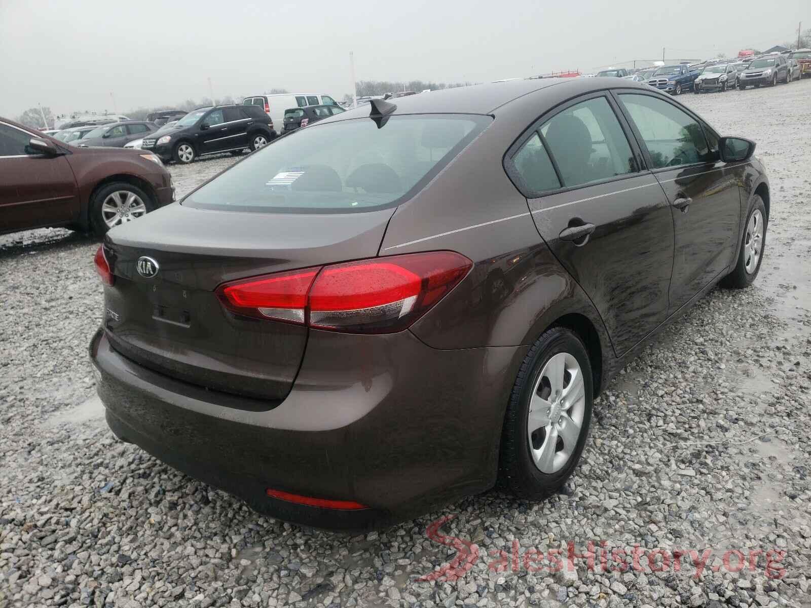 3KPFK4A70HE115028 2017 KIA FORTE