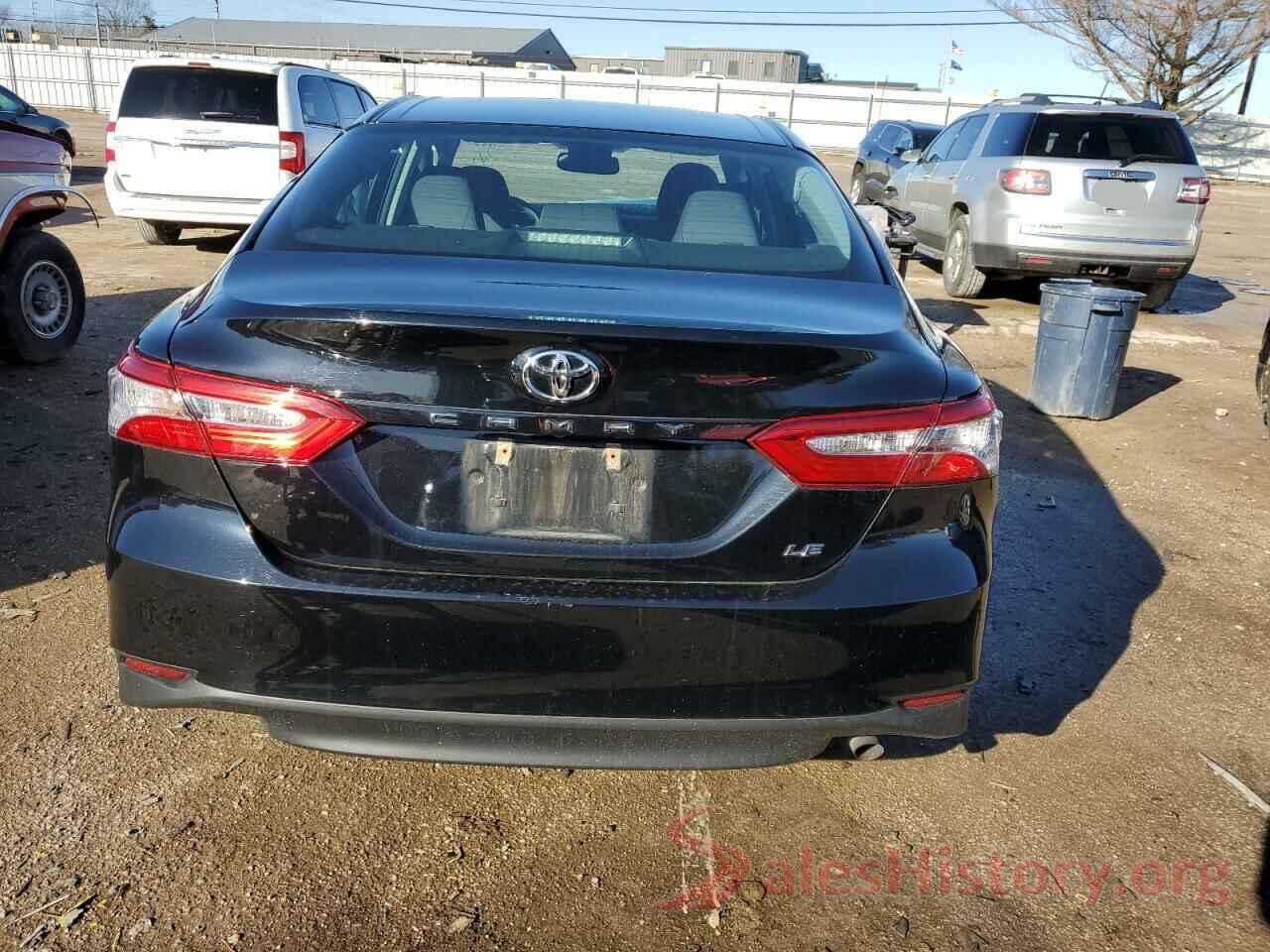 4T1B11HK0JU531092 2018 TOYOTA CAMRY