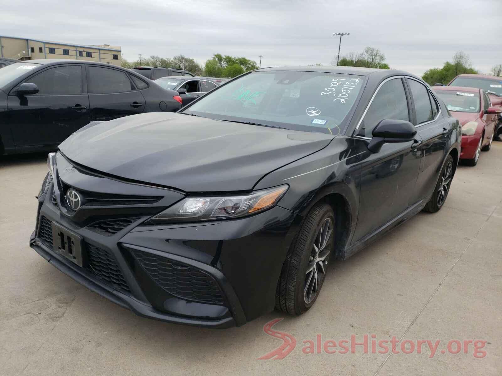 4T1G11AK7MU421872 2021 TOYOTA CAMRY